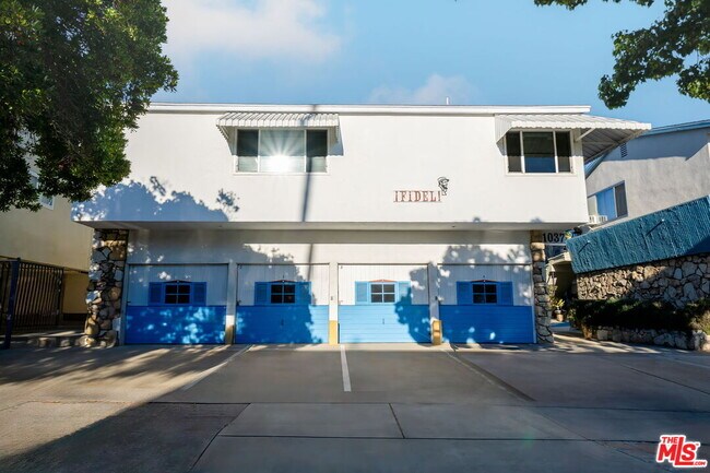 Primary Photo - 1037 Euclid St