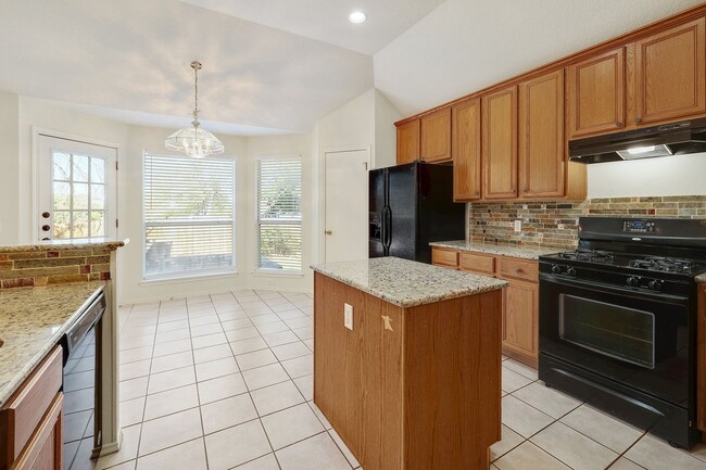 Building Photo - Beautiful in Brushy Creek!