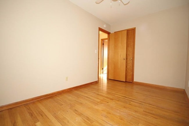 Building Photo - 1509 Bel Air Dr