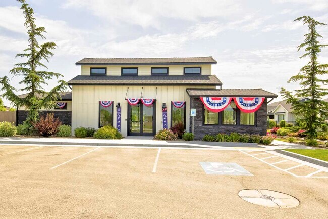 Building Photo - 11171 W Heliopsis Dr