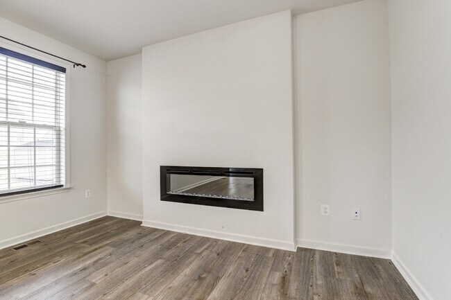 Building Photo - 9307 Drumman Dr