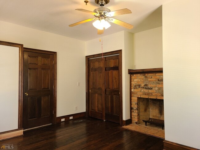 Building Photo - 3767 Happy Valley Cir