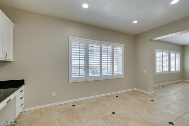 Building Photo - 2531 Findlater St