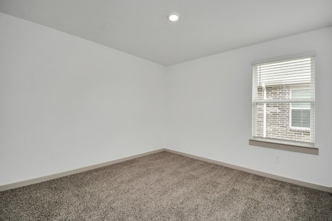 Building Photo - 7731 Suffolk Vly Ln