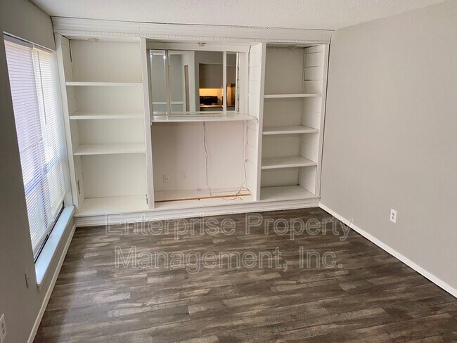 Building Photo - 2769 Sonora Dr