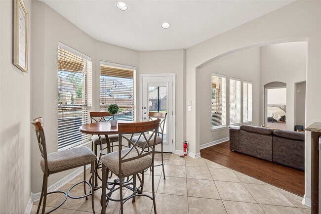 Building Photo - 4311 Red Oak Grove Ct