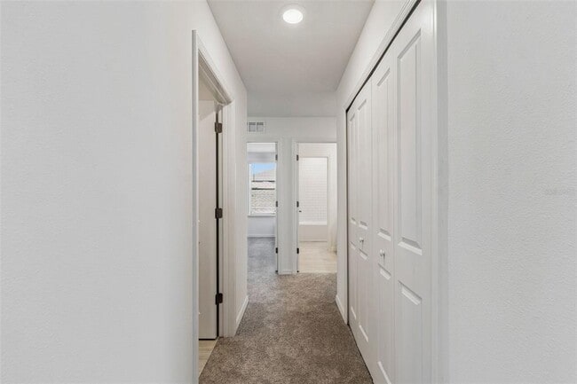 Building Photo - 1712 Tropical Oasis Ave