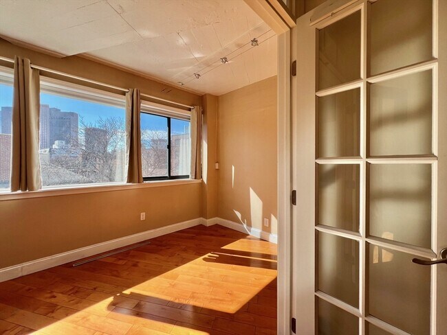 Building Photo - 63 Atlantic Ave