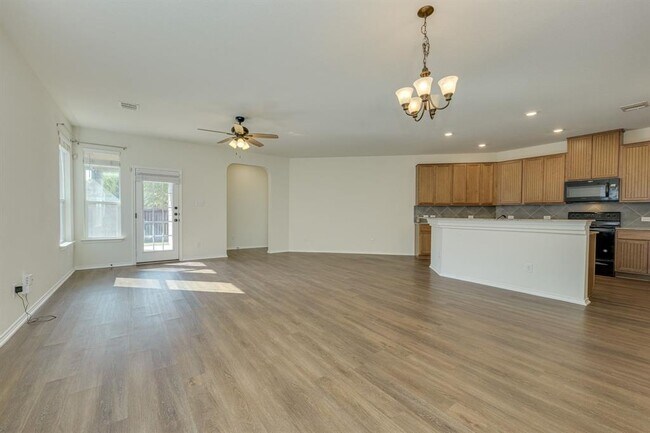 Building Photo - 17006 Gibbons Path