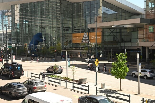 Building Photo - 891 14th St