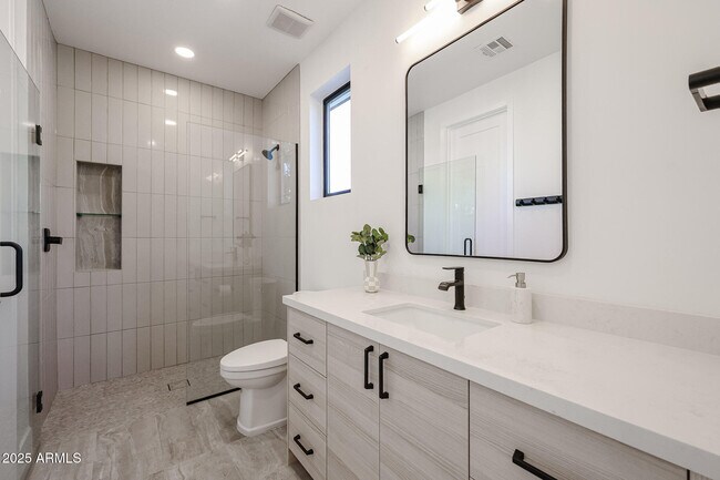 Building Photo - 6329 N 10th Dr