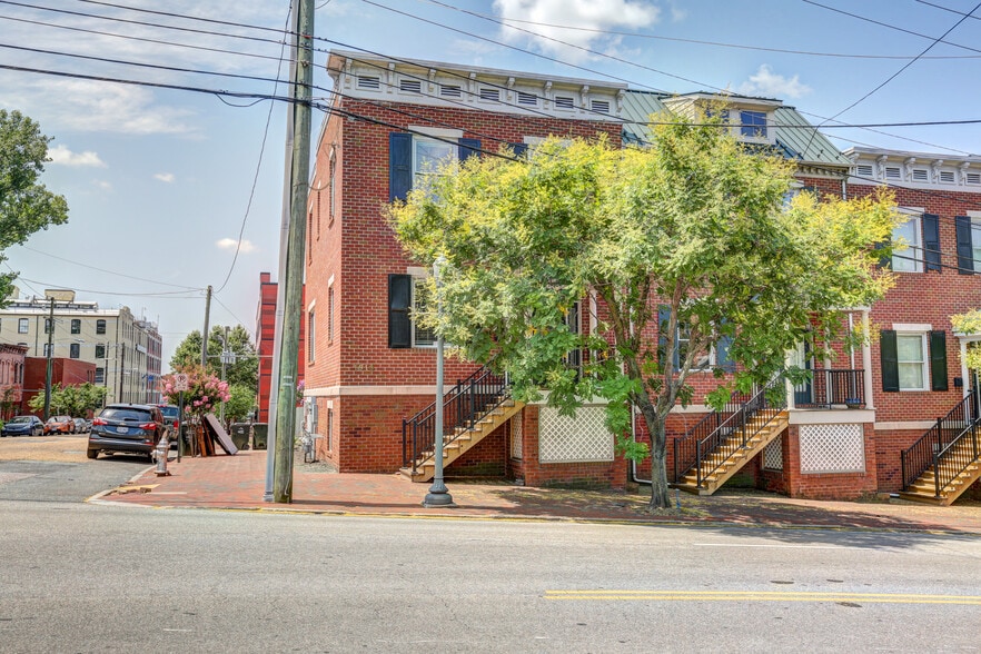 Building Photo - 1919 E Broad St