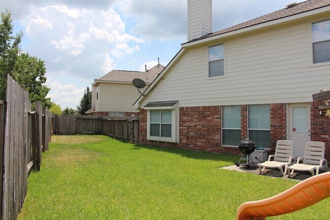 Building Photo - 2507 Liza Ct