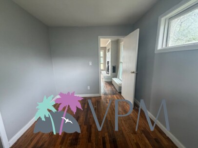 Building Photo - 686 Stamp Dr