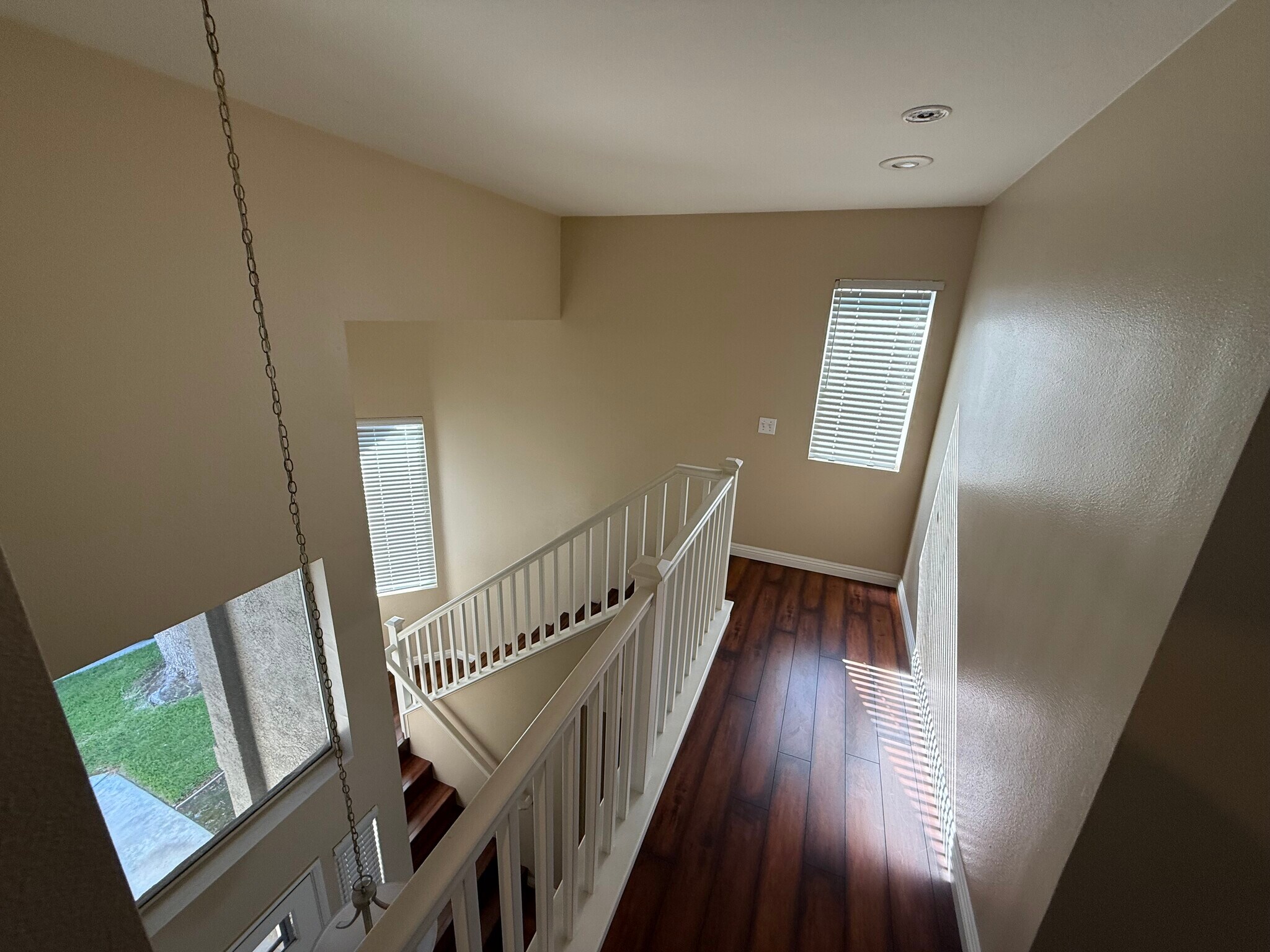 Building Photo - 748 North Siavohn Drive