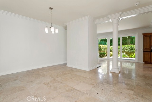 Building Photo - 26 Tahoe