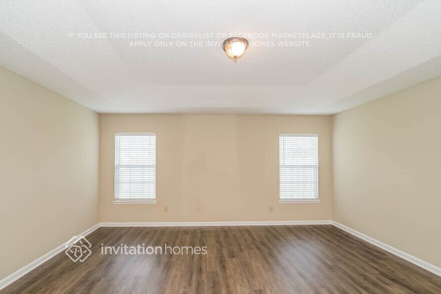 Building Photo - 12963 Silver Springs Dr N