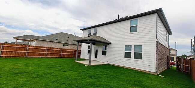 Building Photo - 1417 Purple Martin Dr