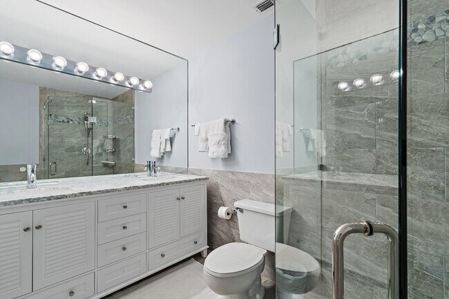 Building Photo - 4161 S US Hwy 1