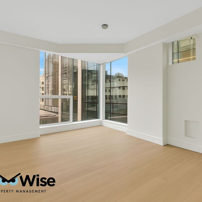 Building Photo - 631 Folsom St