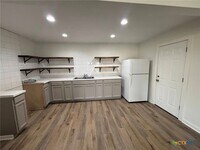 Building Photo - 2111 E Red River St