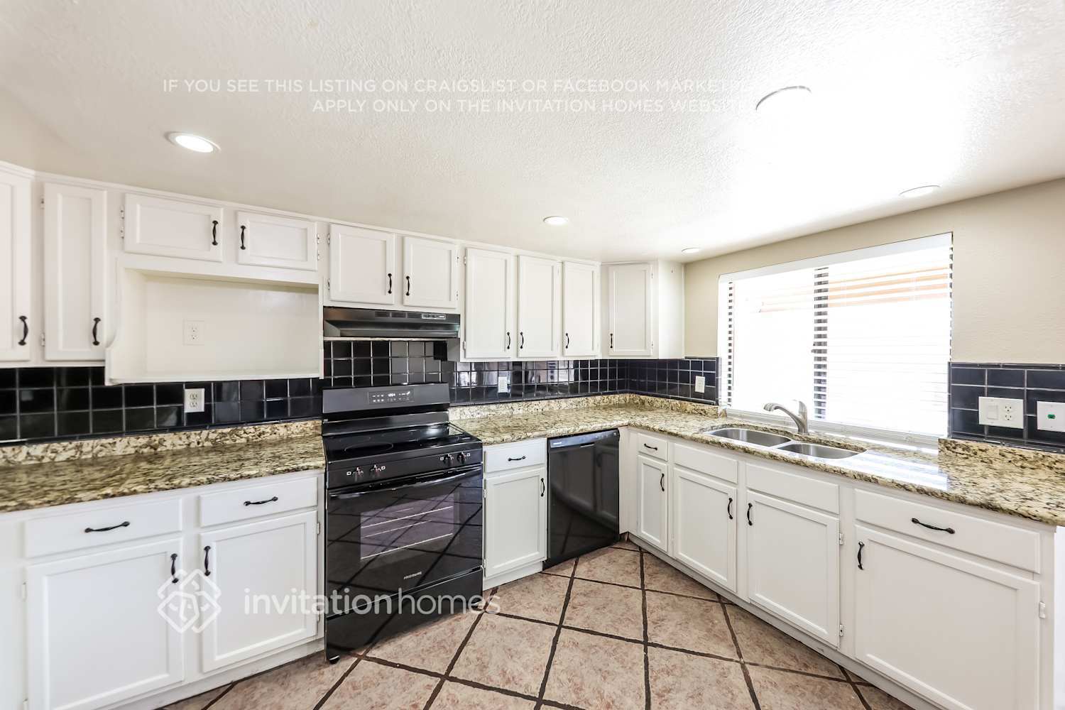 Building Photo - 6303 W Mescal St