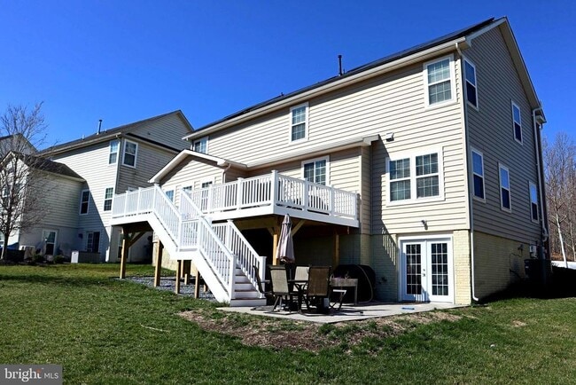 Building Photo - 2716 Lake Forest Dr