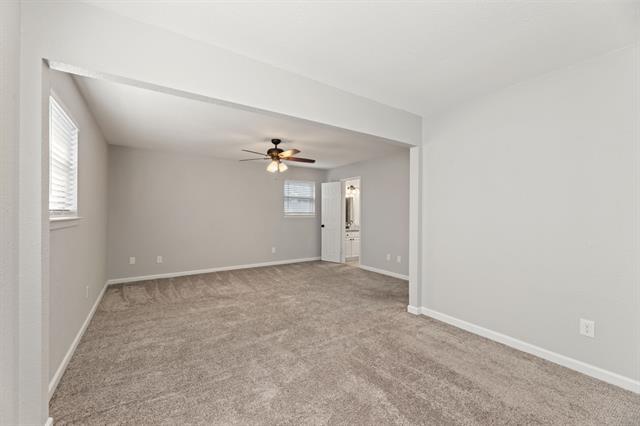 Building Photo - 8009 Northbrook Dr