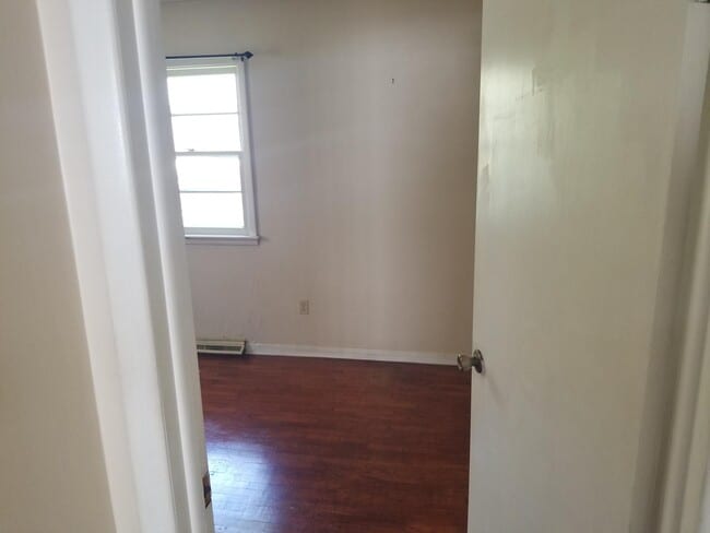 Building Photo - 1509 Brighton St