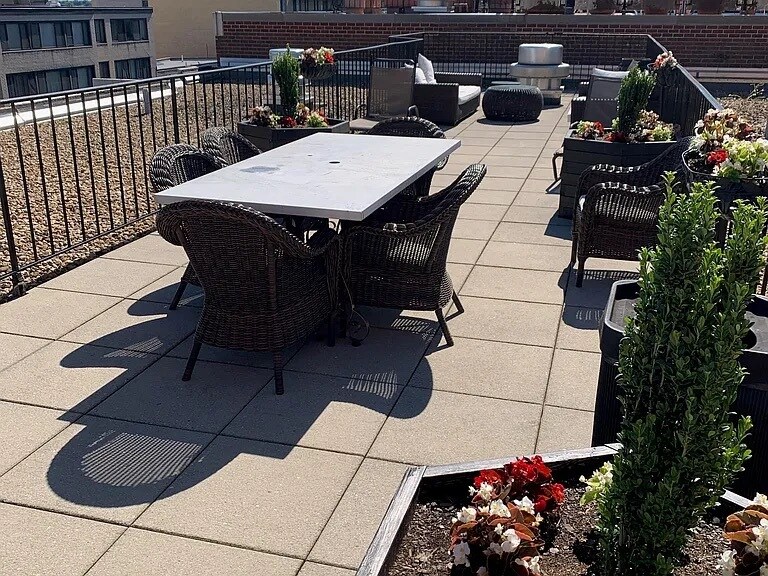 Building Photo - 1440 N St NW