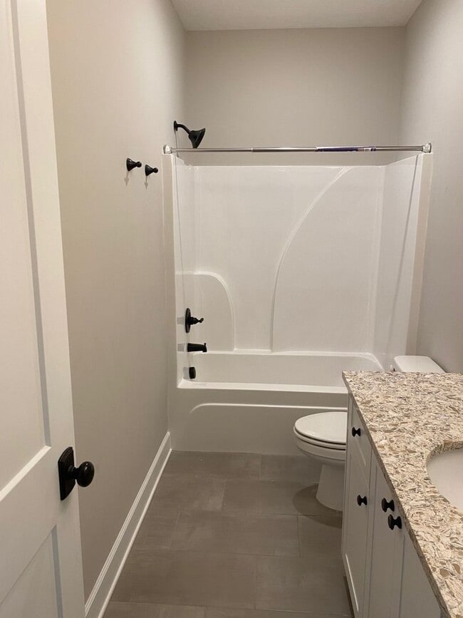 Building Photo - AVAILABLE NOW IN AVENEL PLACE