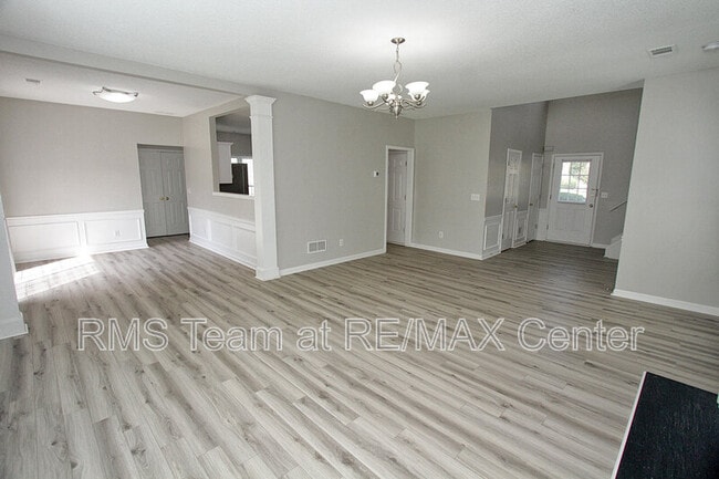 Building Photo - 11700 Bentham Ct