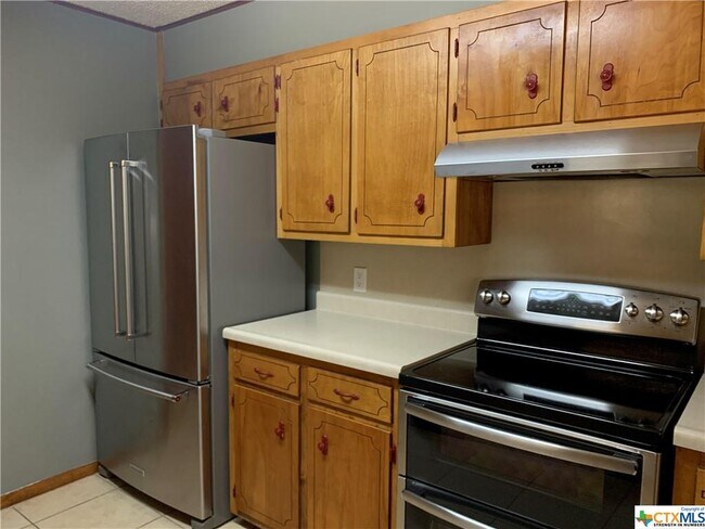 Building Photo - 422 Granada Dr