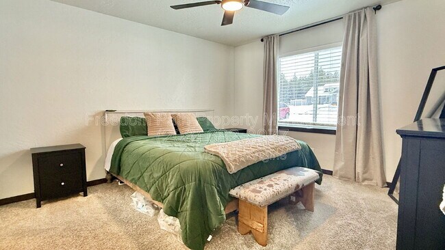 Building Photo - 31015 N Alice Ct