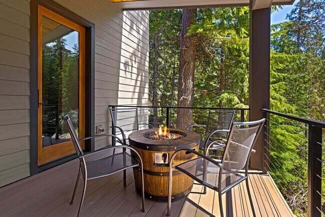 Building Photo - 89192 US-26