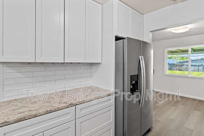 Building Photo - 6405 Friday Cir