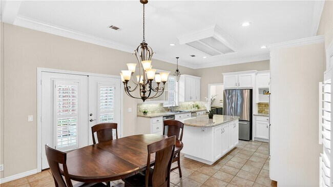 Building Photo - 4728 Stonebriar Cir
