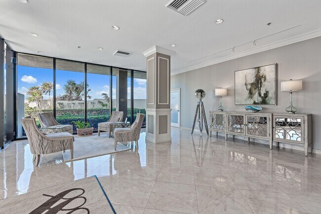 Building Photo - 5510 N Ocean Dr