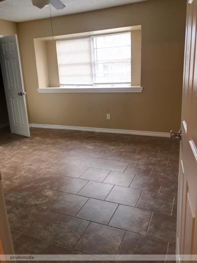 Building Photo - 2124 Green Lee Ln