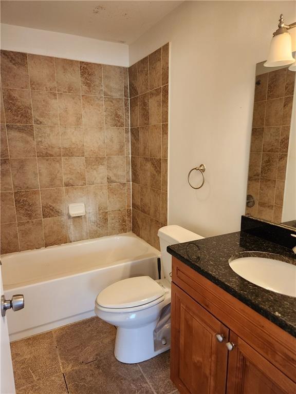 Building Photo - 1901 Kenwood Rd SE