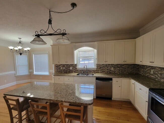 Building Photo - Hardy Pointe - Columbia County