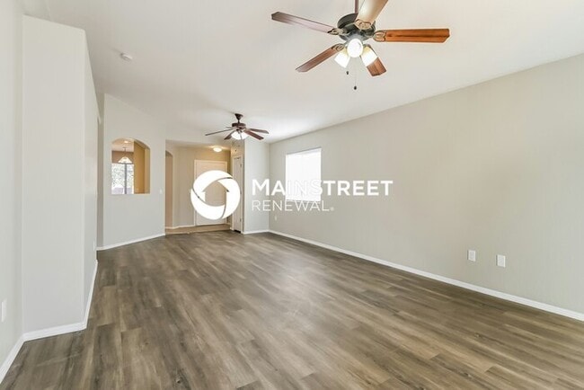 Building Photo - 3 Bedroom Pet-Friendly Home in Tucson, AZ with Main Street Renewal