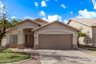 Building Photo - 1077 W Laurel Ave