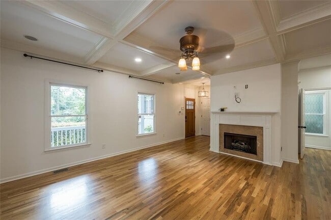 Building Photo - 1018 Berne St SE