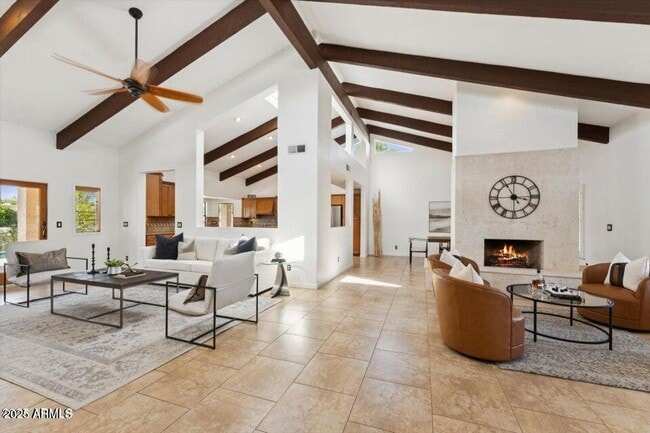 Building Photo - 8356 E San Ricardo Dr