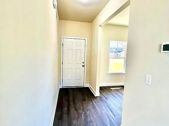 Building Photo - 719 Mill Creek Cir