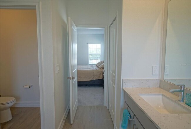 Building Photo - 12470 Bergstrom Bay Dr