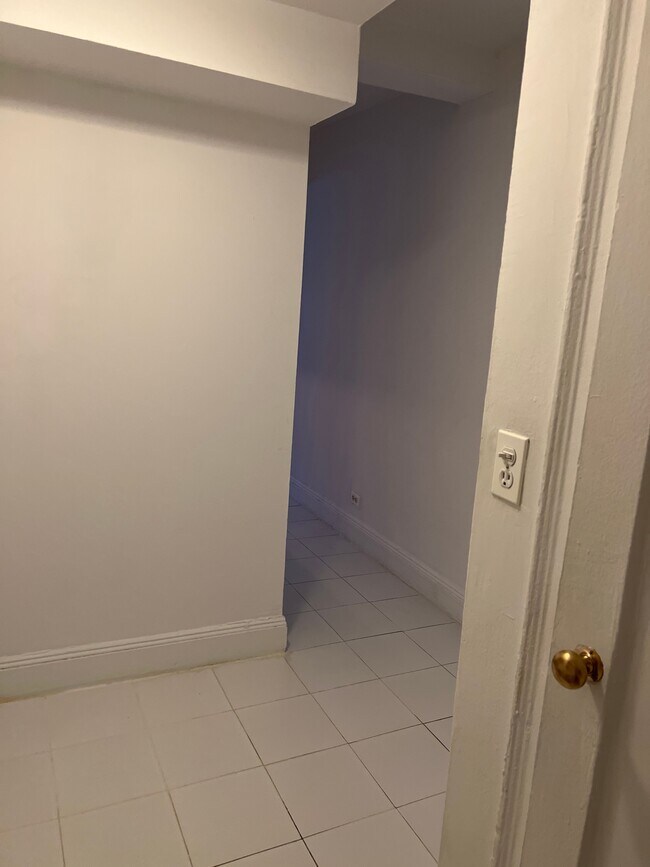 The Dryden East 150 E 39th St New York NY 10016 Apartment Finder