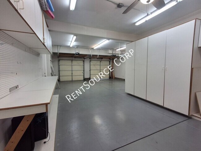 Building Photo - 27046 Maple Tree Ct