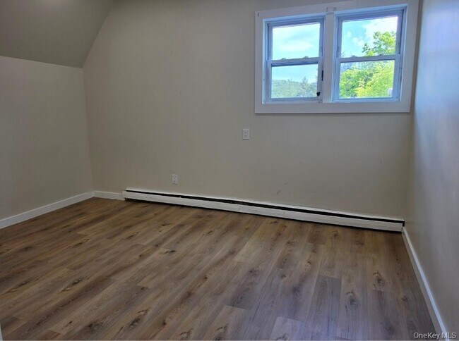 Building Photo - 534 NY-32